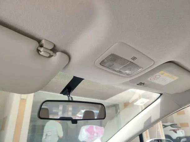 Car image 37
