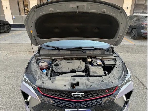 Car image 24