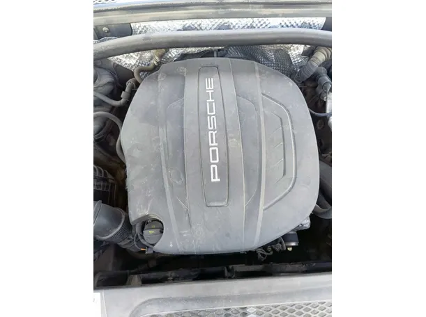 Car image 40
