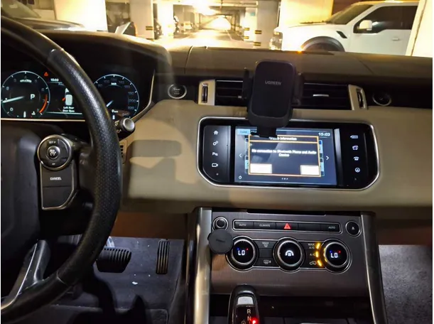 Car image 13