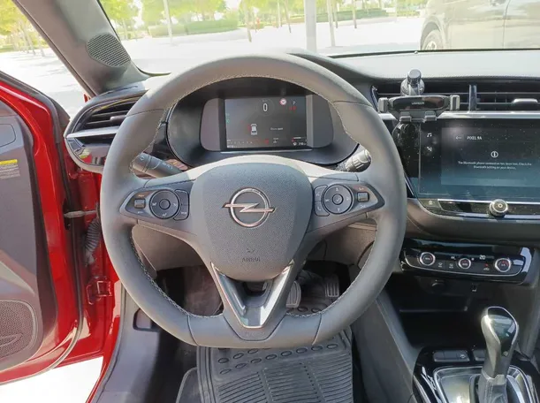 Car image 17