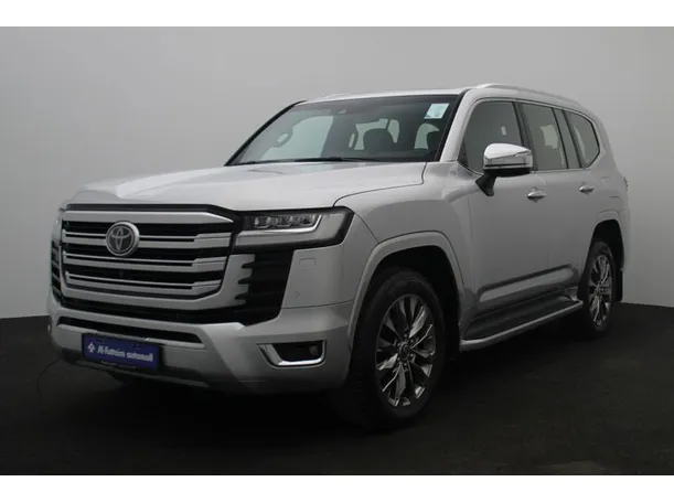 2022 تويوتا لاندكروزر في أبوظبي