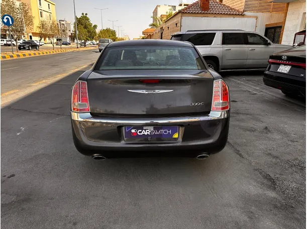 Car image 6