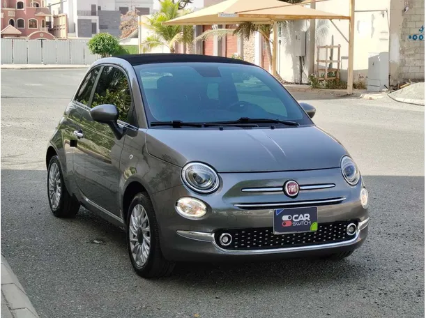 Car image 4