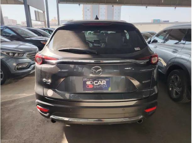 Car image 6