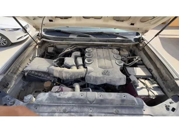 Car image 26