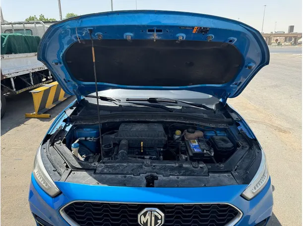 Car image 24