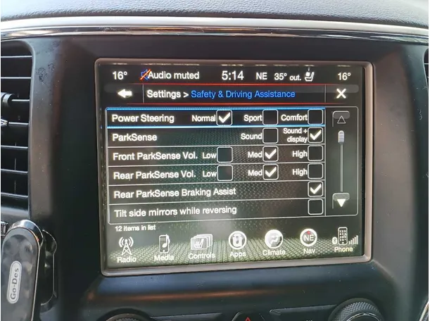 Car image 20