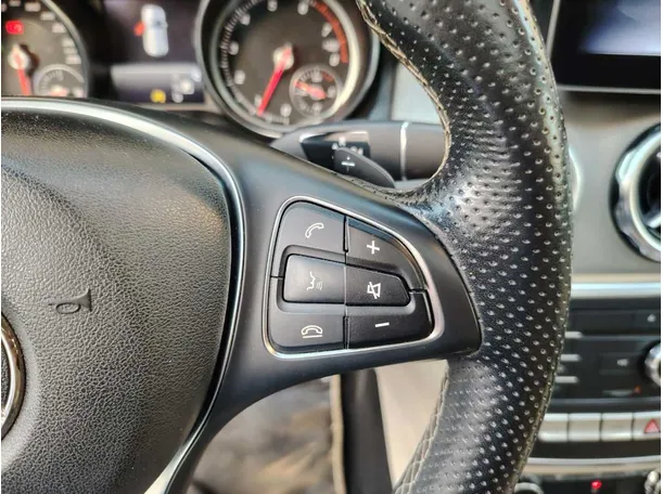 Car image 42