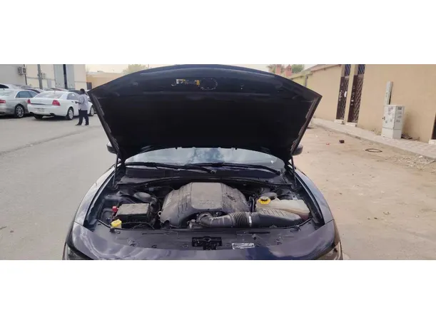 Car image 34