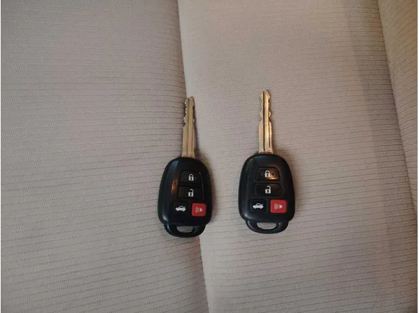 Car image 44