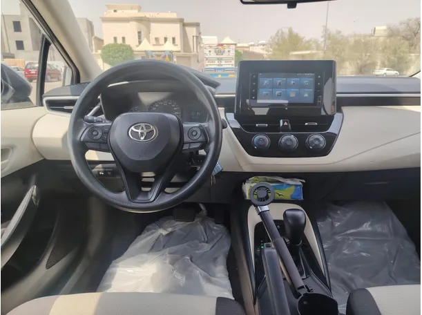 Car image 18