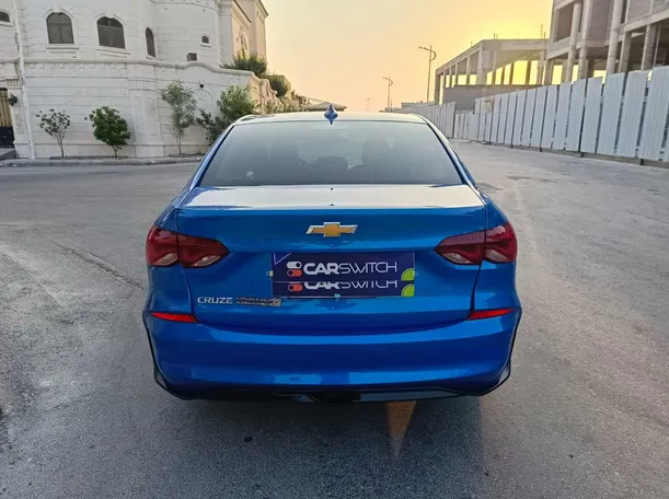 Car image 6