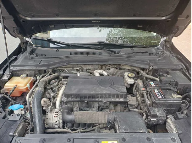 Car image 24