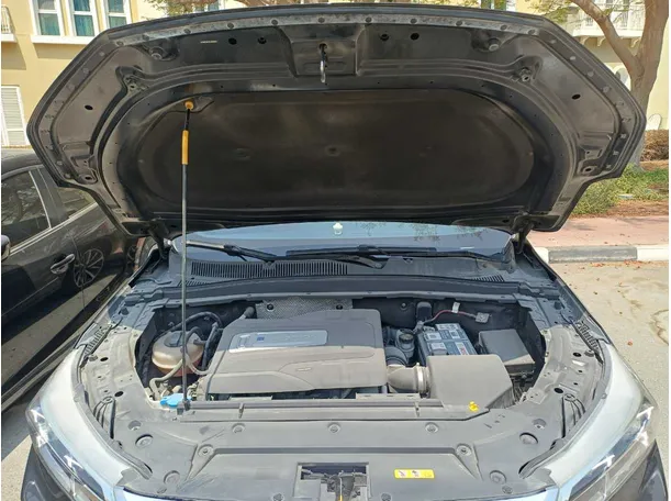 Car image 22
