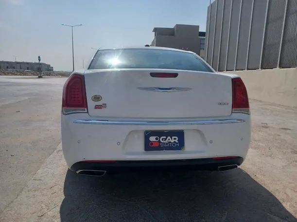 Car image 6