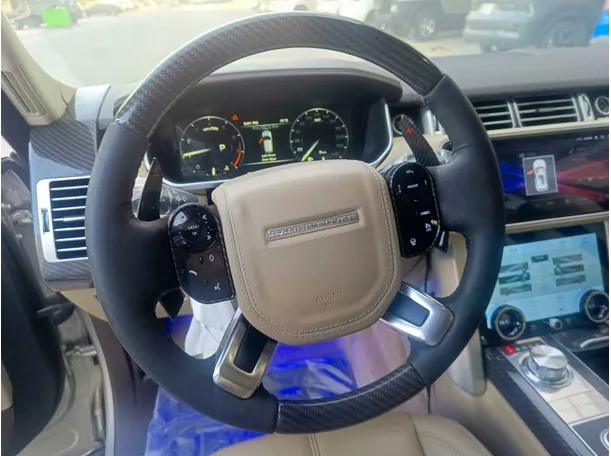 Car image 30