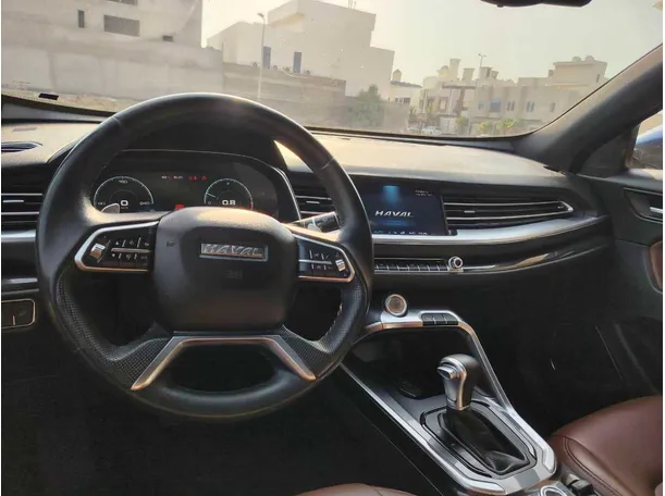 Car image 27