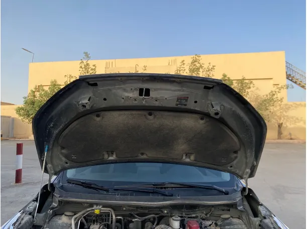 Car image 29