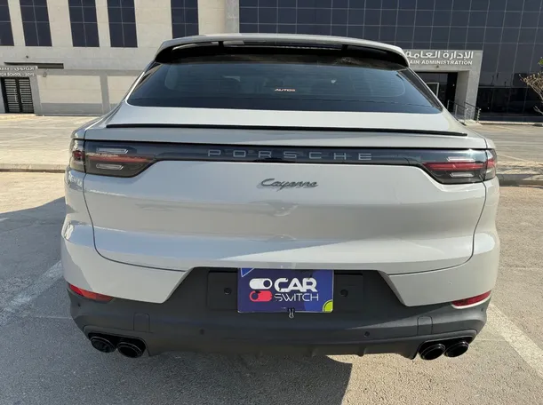 Car image 6