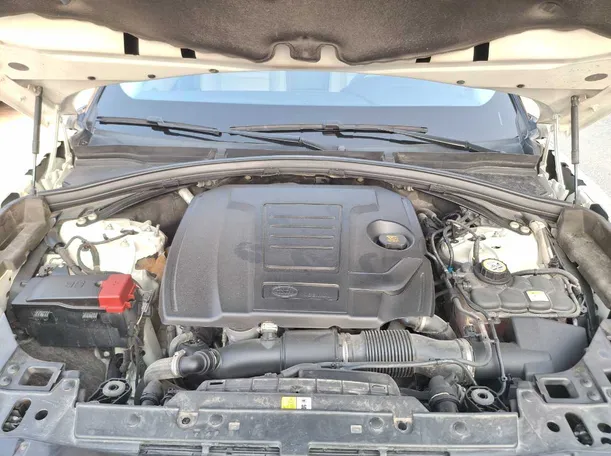 Car image 20