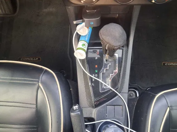 Car image 15