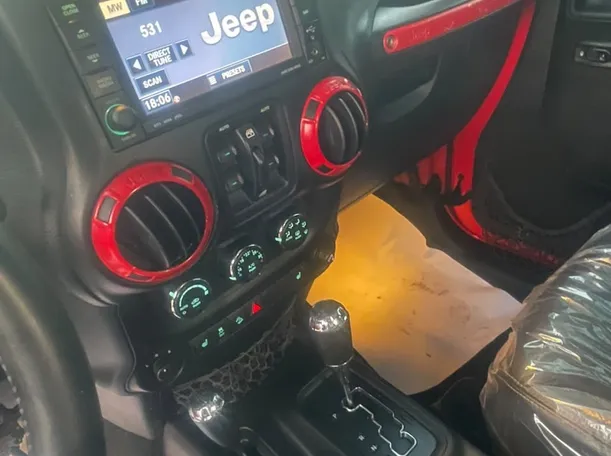 Car image 7