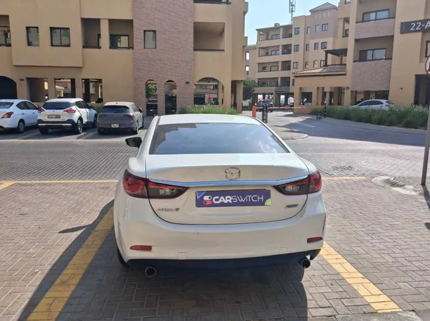 Car image 6