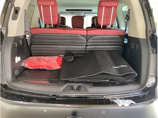 Car image 21