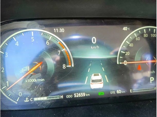 Car image 28