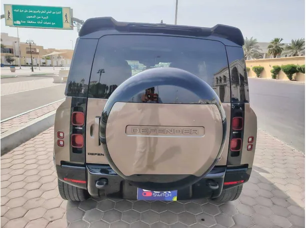 Car image 6