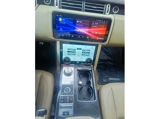 Car image 25