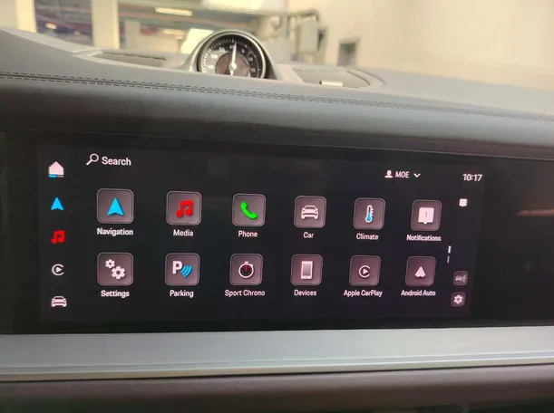 Car image 25