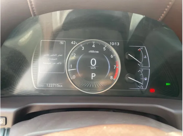 Car image 21