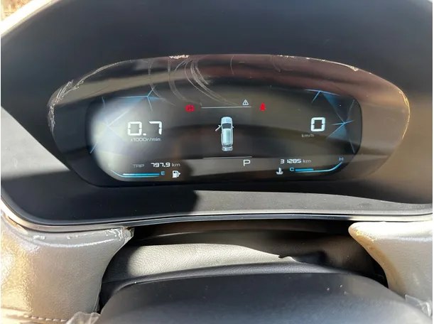Car image 21