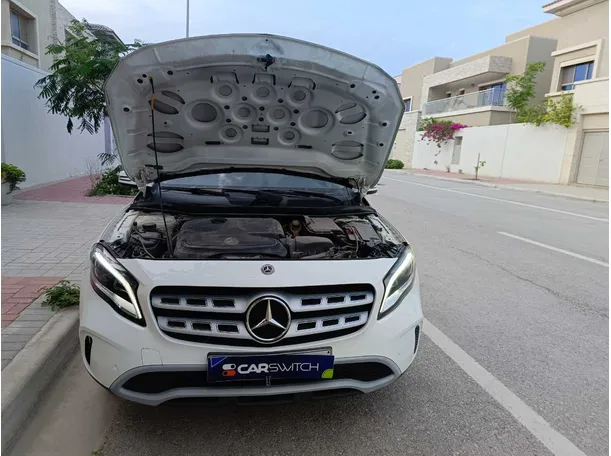 Car image 36