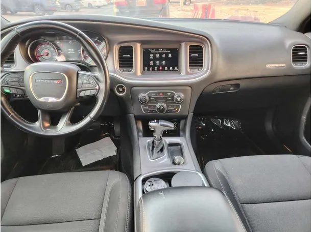 Car image 21