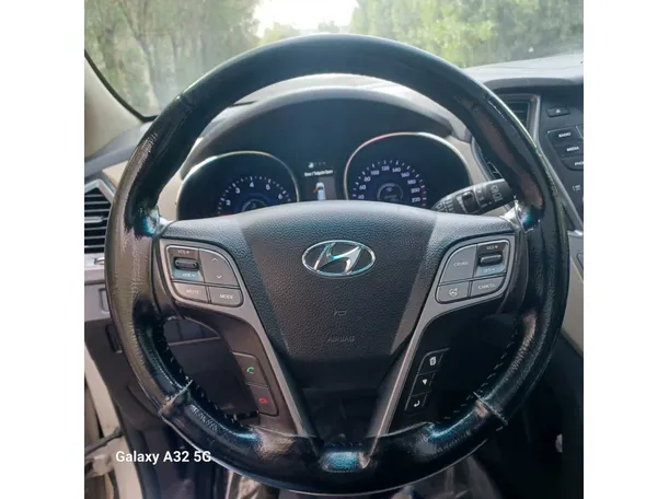 Car image 21