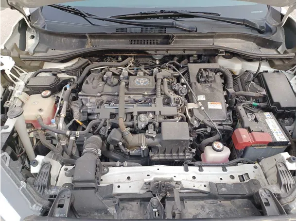 Car image 26