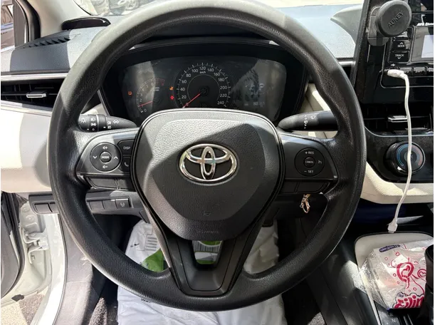 Car image 21