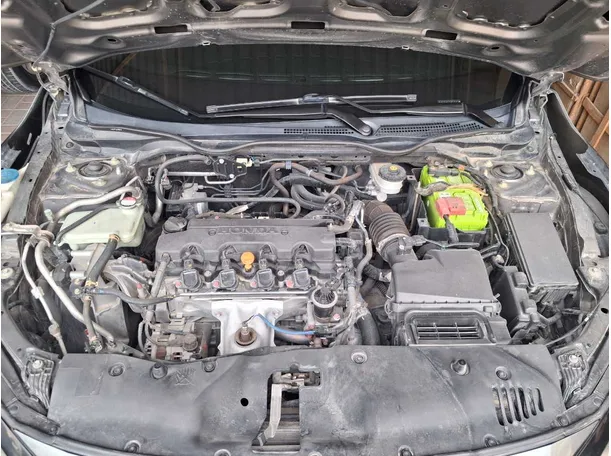 Car image 21