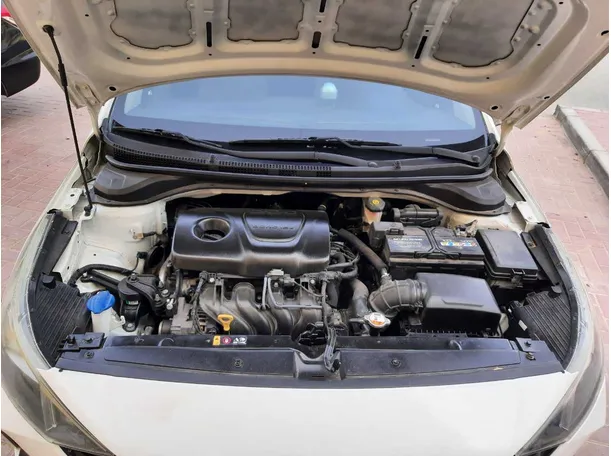Car image 21
