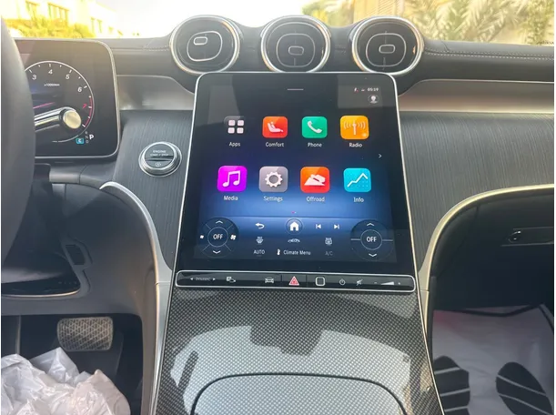 Car image 15