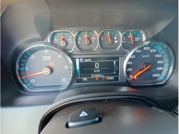 Car image 25