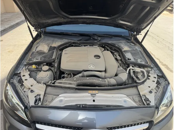 Car image 21
