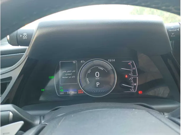 Car image 17