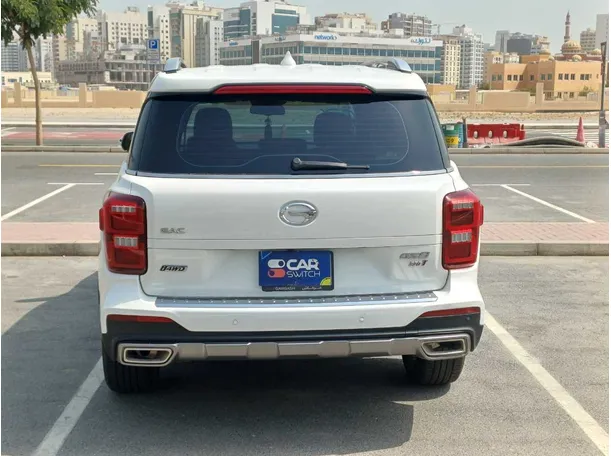 Car image 6