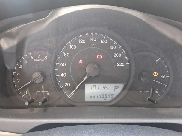 Car image 17
