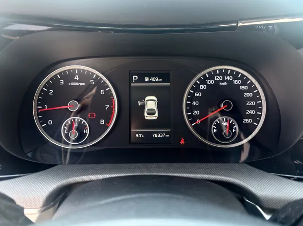 Car image 22