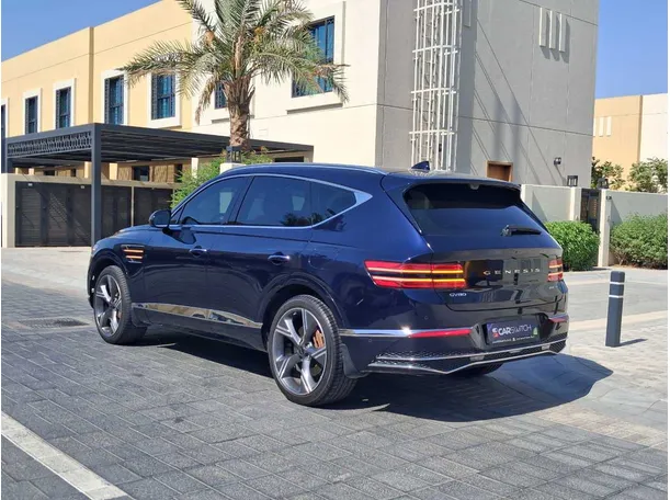 Car image 7
